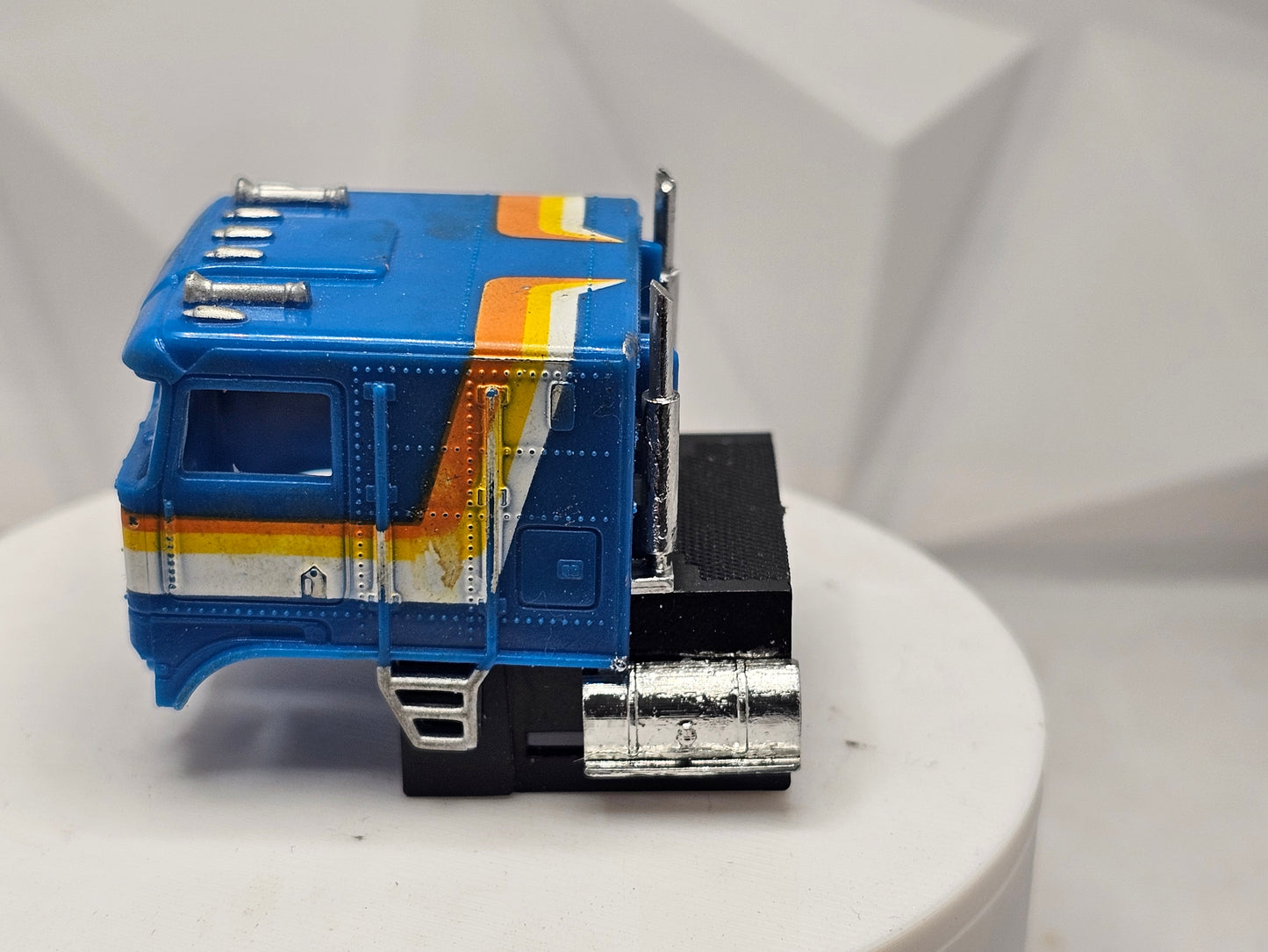 US-1 Trucking Tyco Cab Over Exhuast Replacement Set.