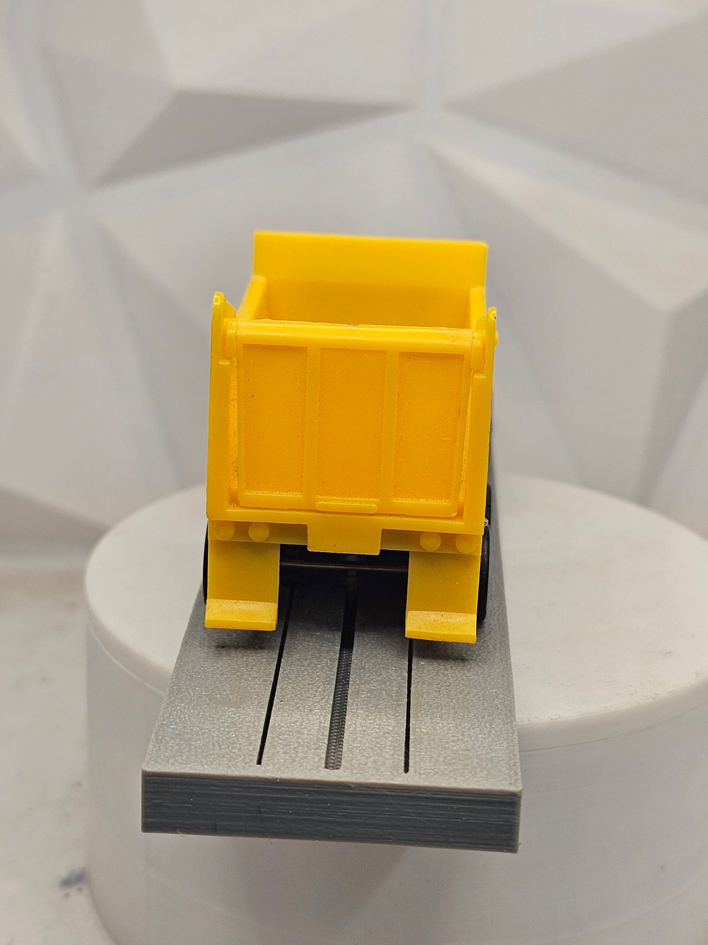 US-1 TRUCKING DUMP TRUCK REAR GATE