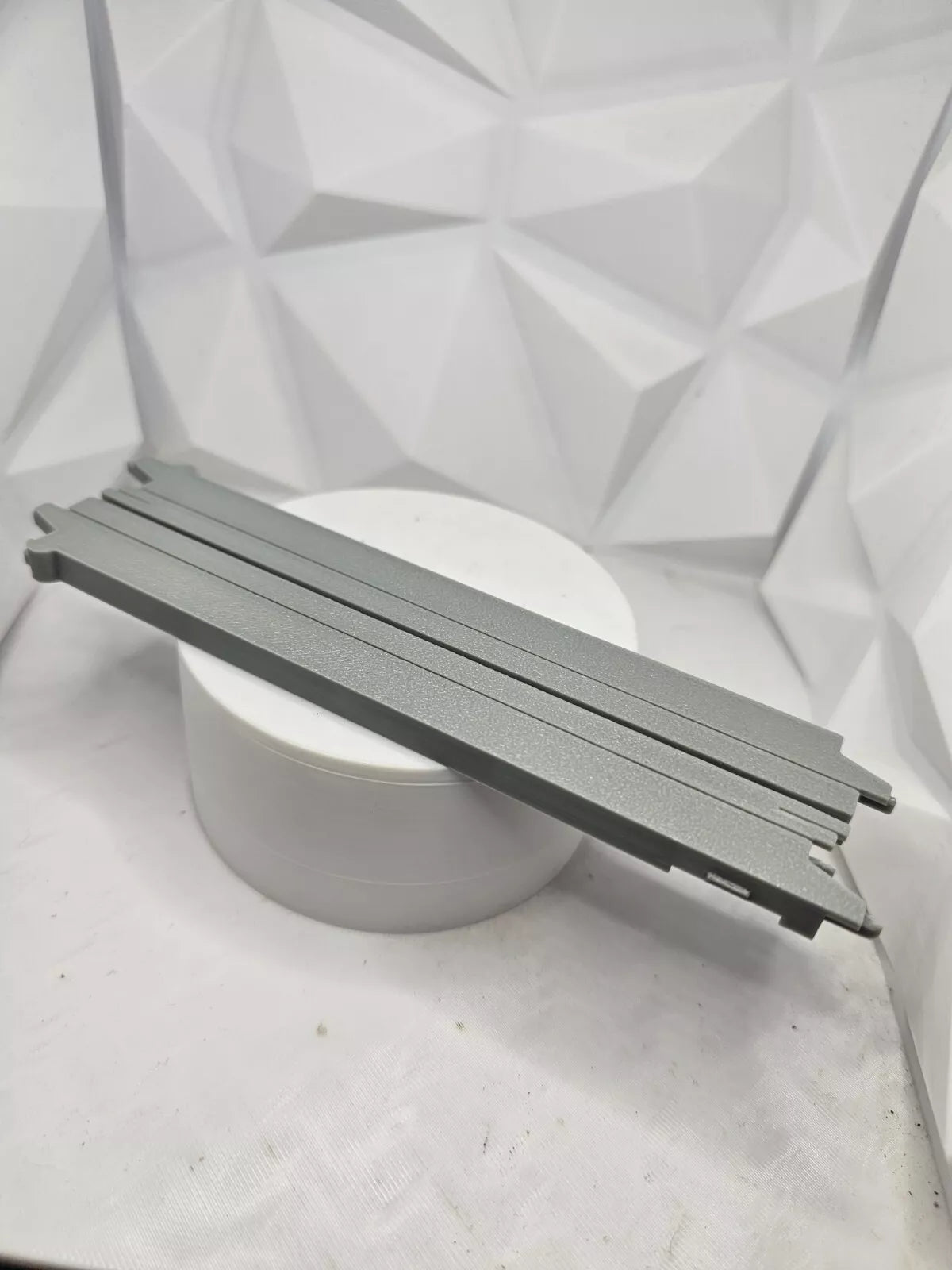 US-1 TRUCKING 6 INCH STRAIGHT REPRODUCTION TRACK (no rails)