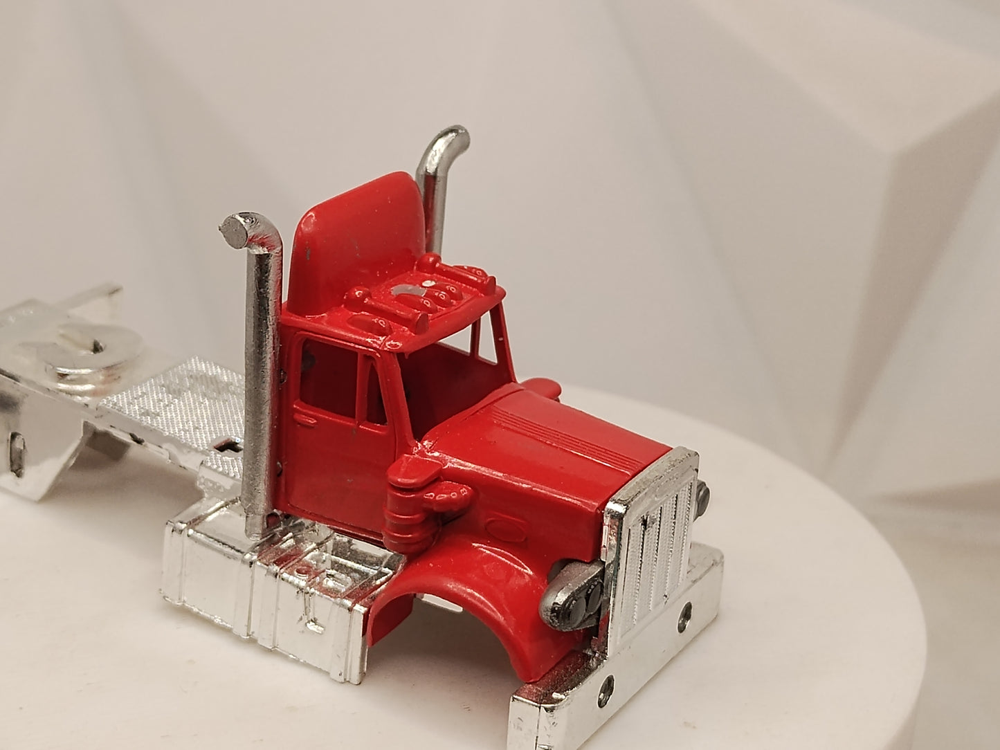 AFX PETERBILT TURN OUT EXHAUST STACKS