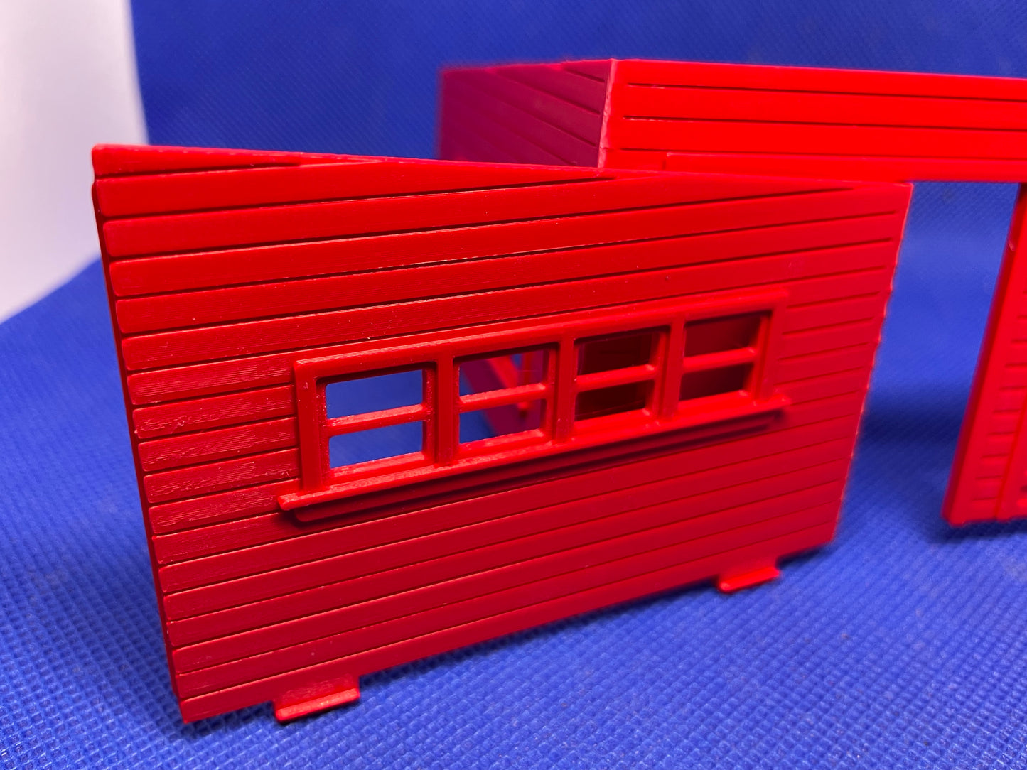 US-1 TRUCKING FIRE HOUSE WALLS