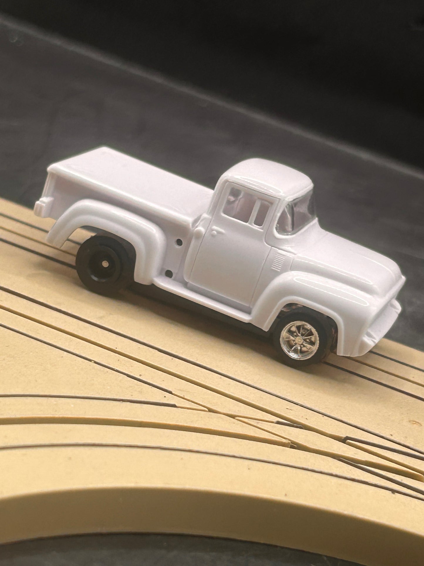 Mega g plus short wheel base to four gear pickup adapter clip