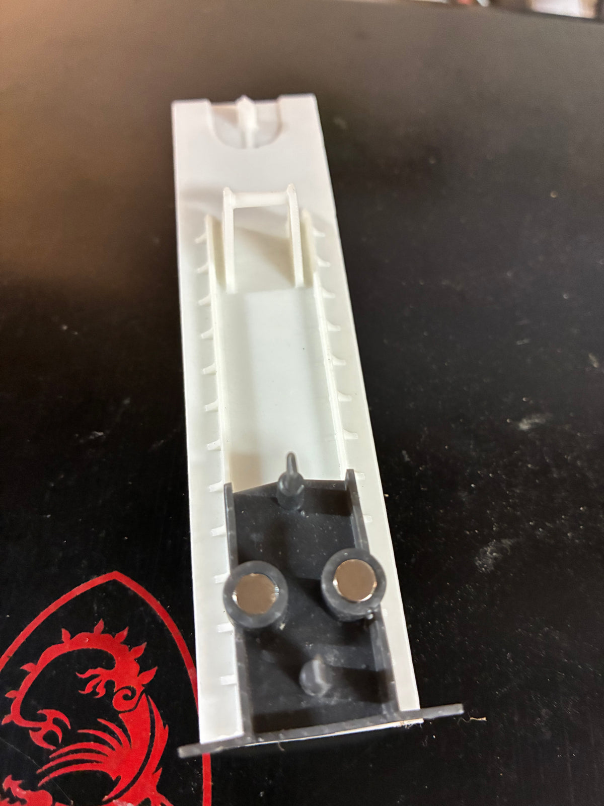US-1 Trucking 3D Printed Flatbed Trailer with Magnet-Ready Axle Bogie – Magnets Not Included
