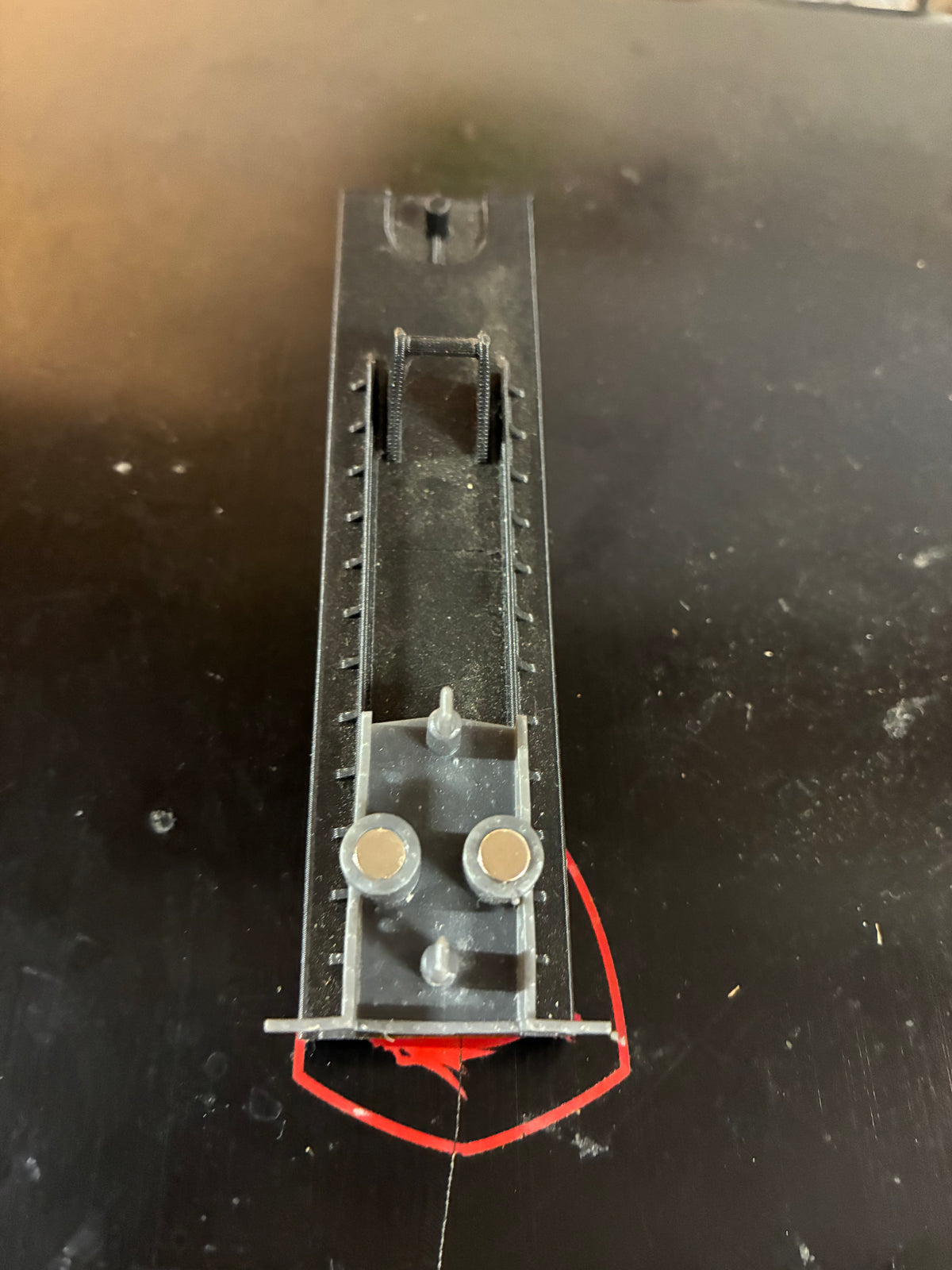 US-1 Trucking 3D Printed Flatbed Trailer with Magnet-Ready Axle Bogie – Magnets Not Included