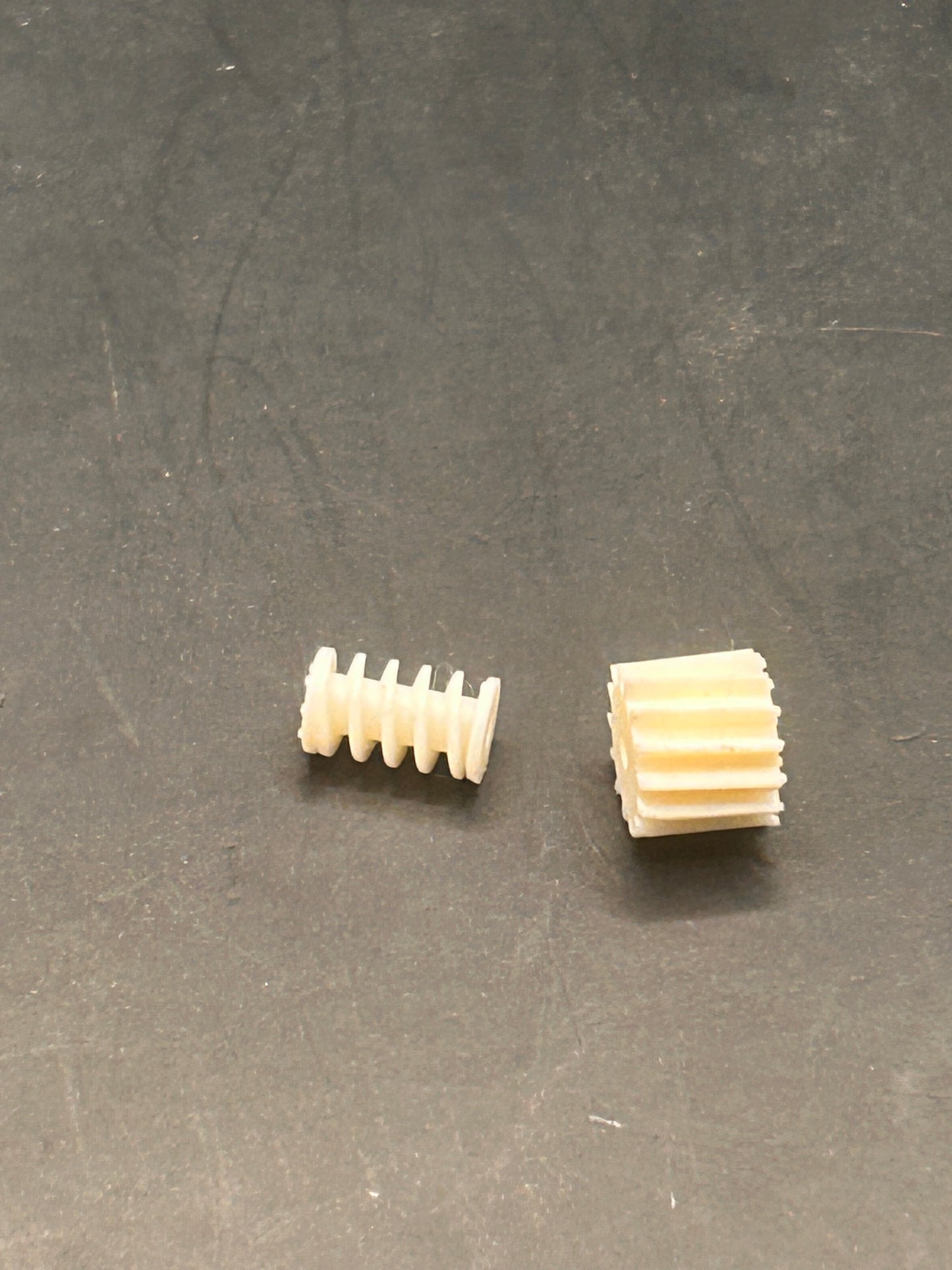 US-1 Trucking Replacement Gear Set – Worm Gear + Crown/Drive Gear