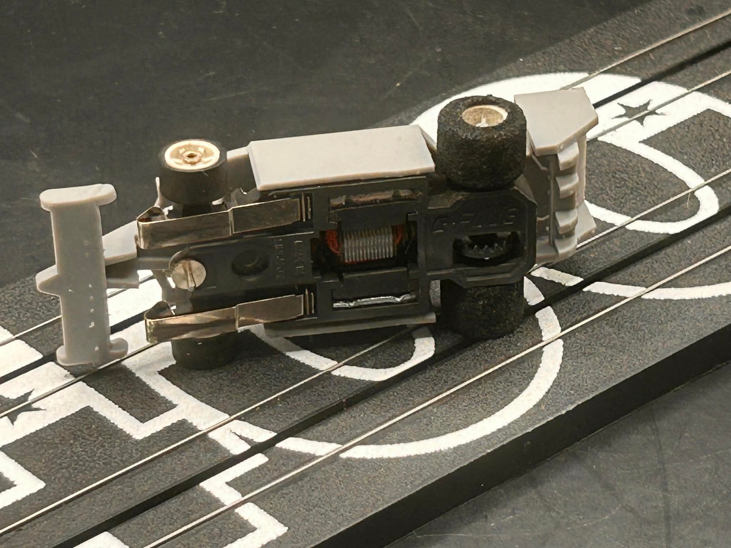 Indy car body fits a G plus narrow chassis