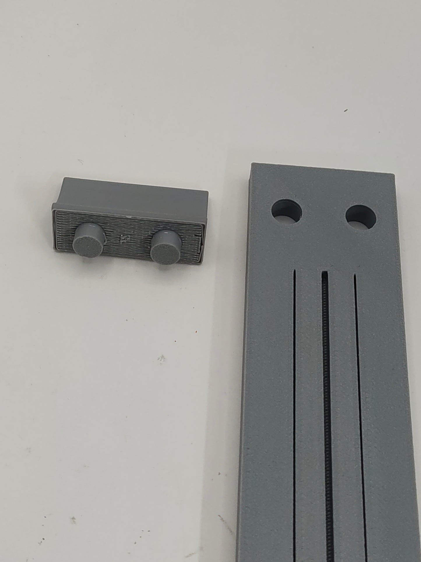 6in dead end HO Scale Tyco US-1Trucking reproduction track with Barrier (No Rails)