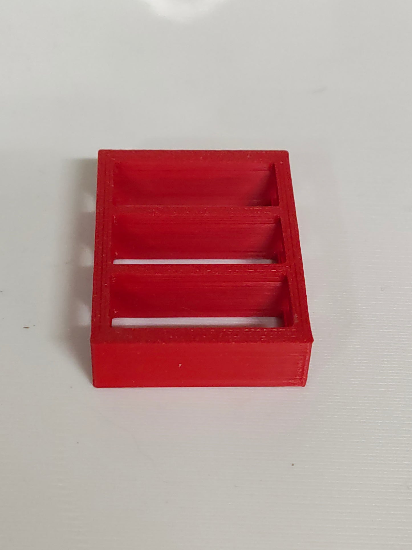 Ho scale Diroma storage shelf (Slotcar/diecast)