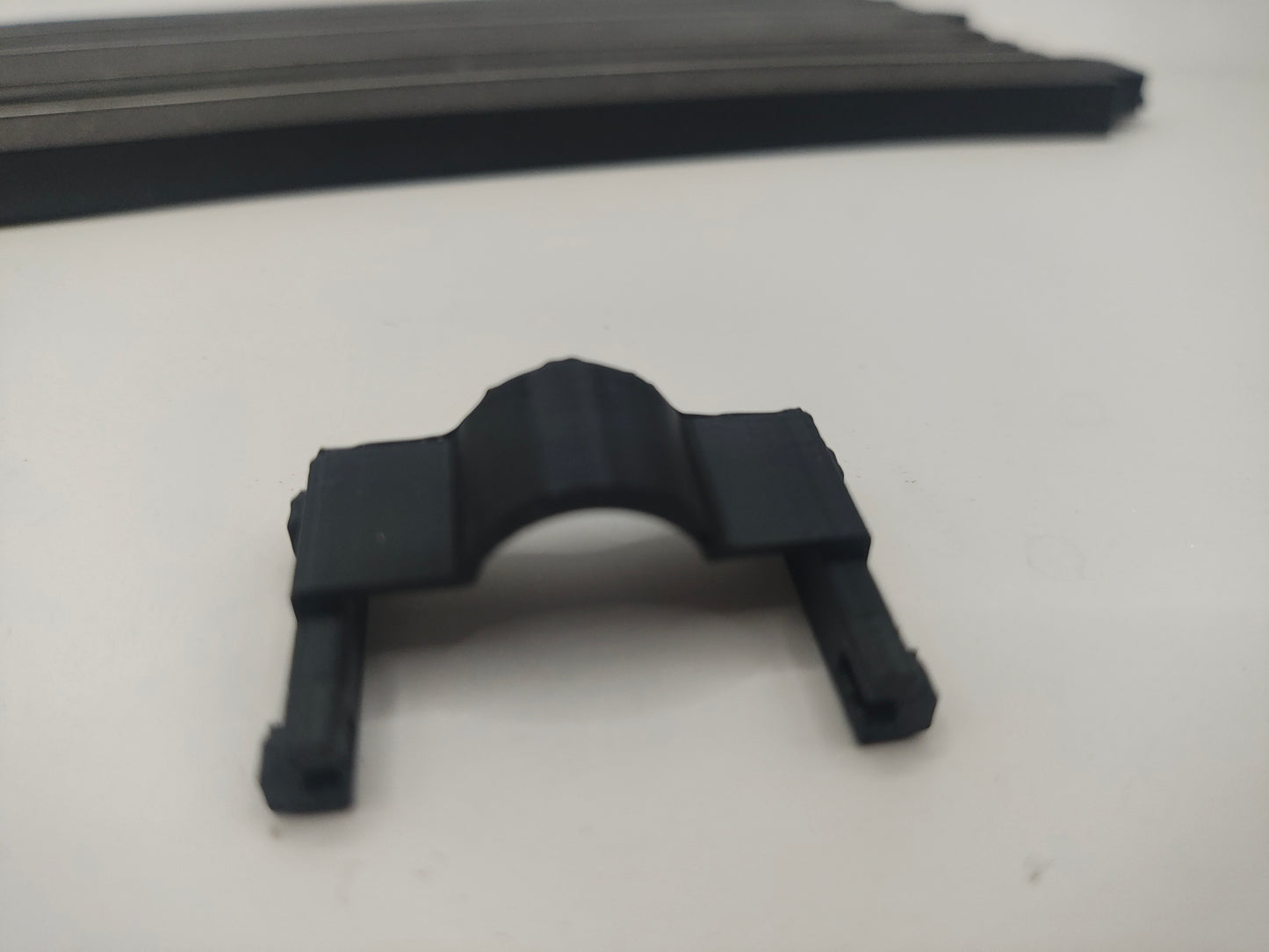 Life Like M Chassis Viper Lexan Pin Clip