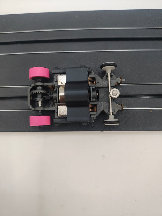 Life Like M Chassis Viper Lexan Pin Clip