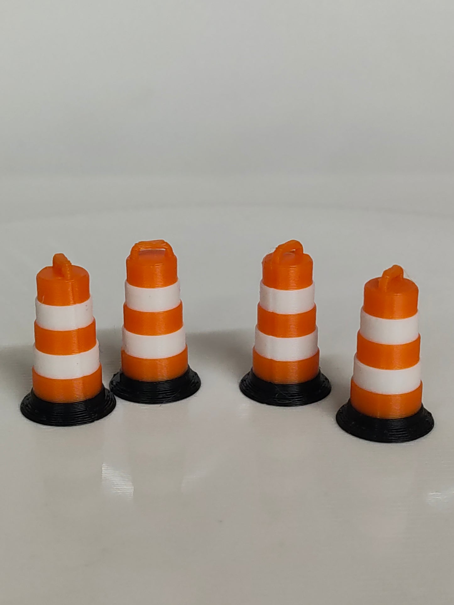 Traffic Cones HO Scale Slotcar/dircast Diroma accessory