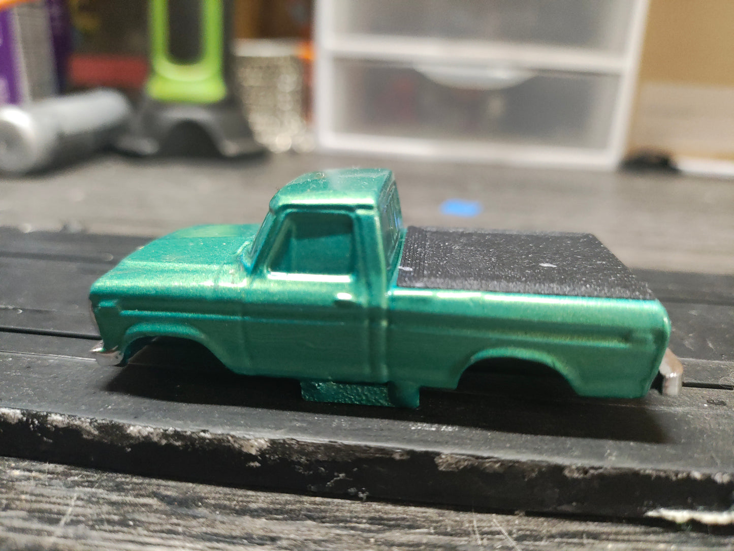 1978 Ford f150 (body and truck bed cover only)